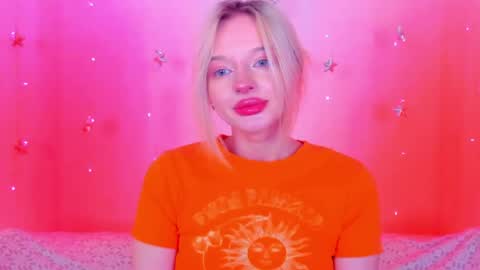 Snapshot of alessakiss chatting on April 26, 2:09 am alessakiss online show from April 26, 2:09 am