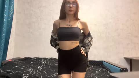 Emma online show from February 27, 1:22 pm