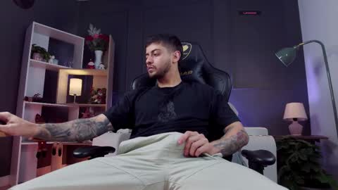 Alessandro INDEPENDENT MODEL online show from January 8, 12:13 am