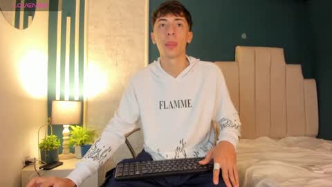 Alessandro Dybala online show from December 30, 11:37 am