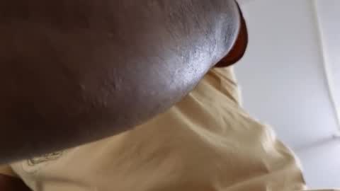 Snapshot of alessandro_hamed chatting on March 9, 2:21 pm alessandro hamed online show from March 9, 2:21 pm