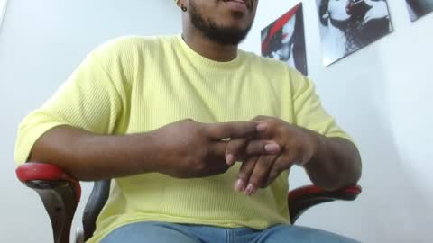 Snapshot of alessandro_hamed chatting on March 27, 2:17 pm alessandro hamed online show from March 27, 2:17 pm