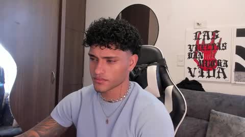 Alessandro Vanni online show from December 21, 3:41 pm