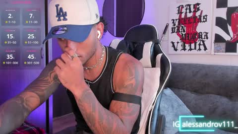 Snapshot of alessandro_vanni chatting on March 30, 2:51 pm Alessandro Vanni online show from March 30, 2:51 pm