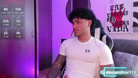 Snapshot of alessandro_vanni chatting on April 7, 2:28 pm Alessandro Vanni online show from April 7, 2:28 pm