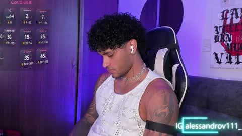 Snapshot of alessandro_vanni chatting on April 10, 1:27 pm Alessandro Vanni online show from April 10, 1:27 pm