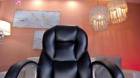 ALESSA ROMERO  online show from January 8, 7:34 pm