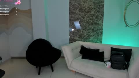 ALESSA ROMERO  online show from January 16, 1:58 am