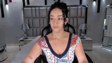 ALESSA ROMERO  online show from May 18, 6:25 pm
