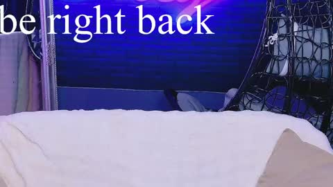 alessiacroft online show from May 16, 4:53 am