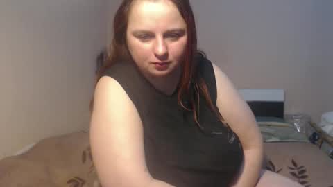 Snapshot of alessianeyl chatting on February 7, 2:37 am Alessia online show from February 7, 2:37 am