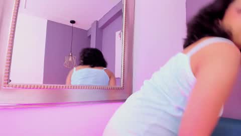 alessiia__ online show from November 28, 3:09 am