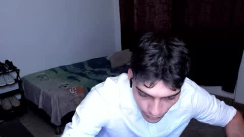 alessio Vale online show from February 4, 6:14 pm