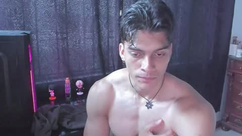 alessio Vale online show from April 3, 12:03 pm