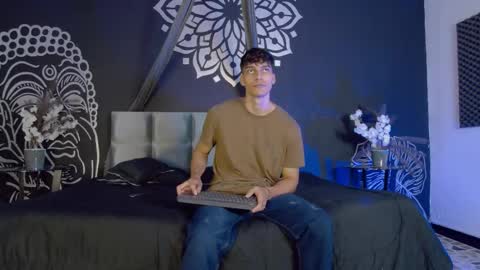 Alessio online show from November 5, 12:38 pm