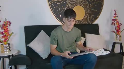 Alessio online show from November 12, 12:38 pm