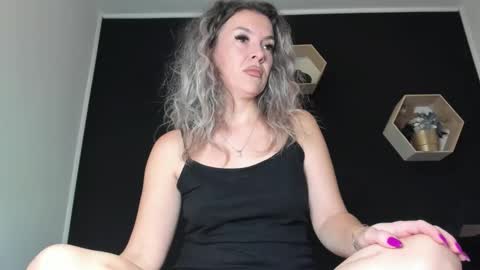 alesys69 online show from October 2, 10:06 pm