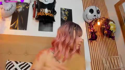 Aleszia online show from October 14, 7:25 pm