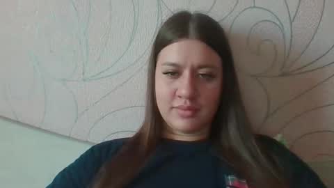 Snapshot of aletta_oushen chatting on June 10, 7:40 am Aletta Oushen online show from June 10, 7:40 am