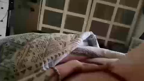 alevuoleleccarla online show from March 11, 2:34 pm