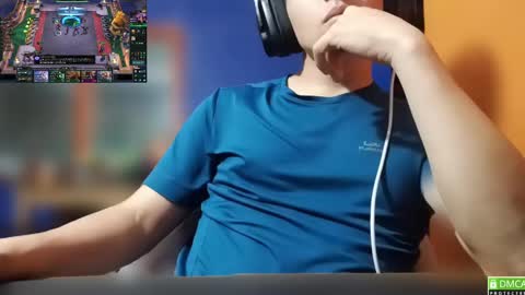 Snapshot of alex0397 chatting on December 4, 2:09 am alex0397 online show from December 4, 2:09 am