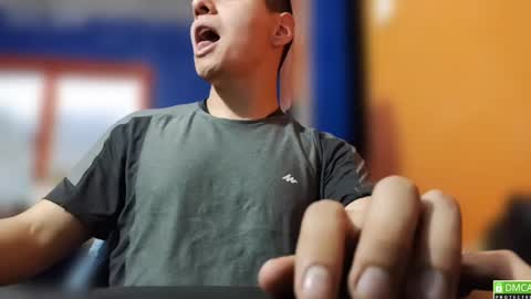 Snapshot of alex0397 chatting on December 19, 10:21 pm alex0397 online show from December 19, 10:21 pm