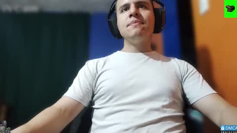 Snapshot of alex0397 chatting on November 27, 11:40 pm alex0397 online show from November 27, 11:40 pm