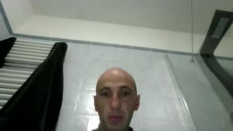 Snapshot of alex120475 chatting on February 10, 8:51 am alex120475 online show from February 10, 8:51 am