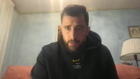 Snapshot of alex877x chatting on January 16, 8:22 am alex877x online show from January 16, 8:22 am