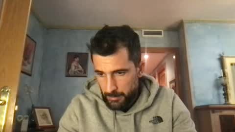 Snapshot of alex877x chatting on January 26, 1:47 pm alex877x online show from January 26, 1:47 pm