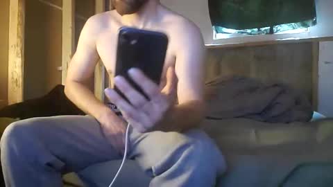 Snapshot of alex92279 chatting on September 22, 5:26 pm alex92279 online show from September 22, 5:26 pm