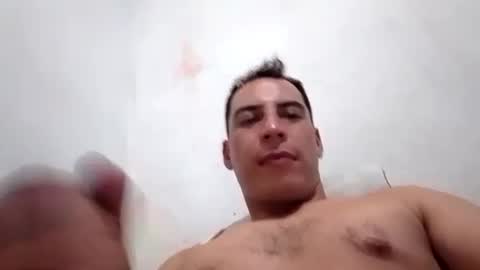 Snapshot of alex_3043089855 chatting on December 21, 8:21 pm alex_3043089855 online show from December 21, 8:21 pm