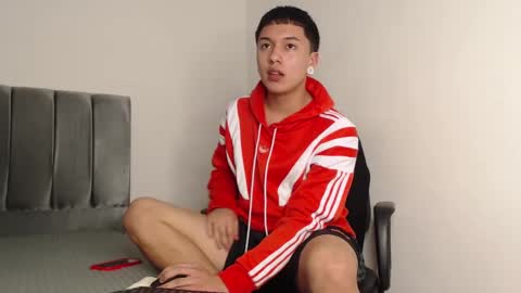 Owen online show from December 13, 2:32 am