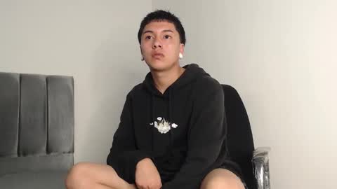 Owen online show from November 26, 2:12 am