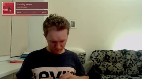 Snapshot of alex_amazing chatting on February 8, 10:35 pm Alex Amazing online show from February 8, 10:35 pm