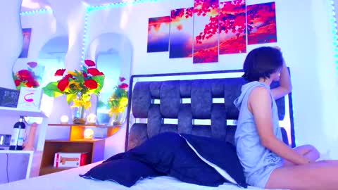 Snapshot of alex_and_fabian chatting on September 28, 9:09 pm sneider online show from September 28, 9:09 pm