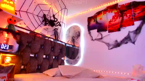 Snapshot of alex_and_fabian chatting on October 20, 8:42 pm sneider online show from October 20, 8:42 pm