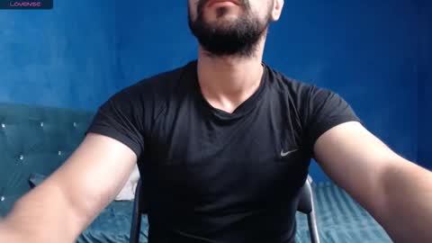 Snapshot of alex_blu chatting on October 10, 11:20 am Alex online show from October 10, 11:20 am