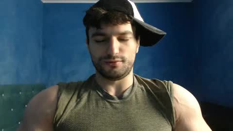 Snapshot of alex_blu chatting on January 7, 10:34 pm Alex online show from January 7, 10:34 pm