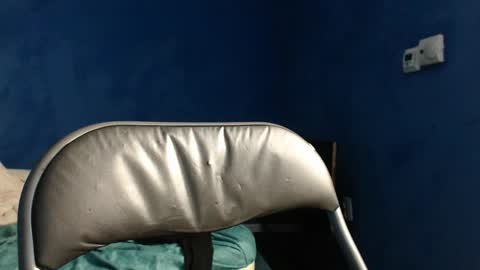 Snapshot of alex_blu chatting on March 3, 1:50 pm Alex online show from March 3, 1:50 pm