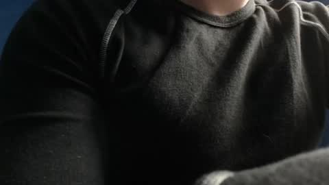 Snapshot of alex_blu chatting on March 8, 4:49 am Alex online show from March 8, 4:49 am