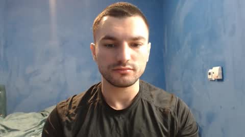 Snapshot of alex_blu chatting on March 10, 11:15 am Alex online show from March 10, 11:15 am