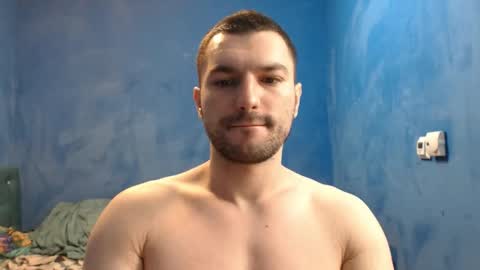 Snapshot of alex_blu chatting on March 15, 5:46 am Alex online show from March 15, 5:46 am