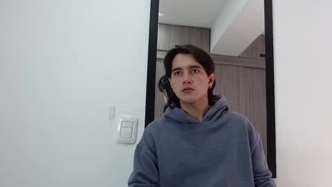 Snapshot of alex_connorr chatting on February 26, 3:19 pm alex_connorr online show from February 26, 3:19 pm