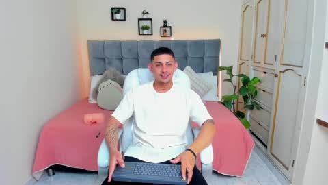 alex online show from January 9, 12:09 pm