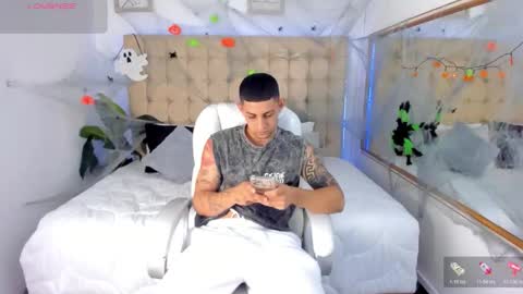 alex online show from October 17, 12:08 pm