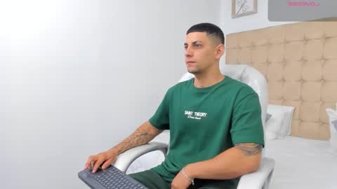 alex online show from January 8, 12:51 pm