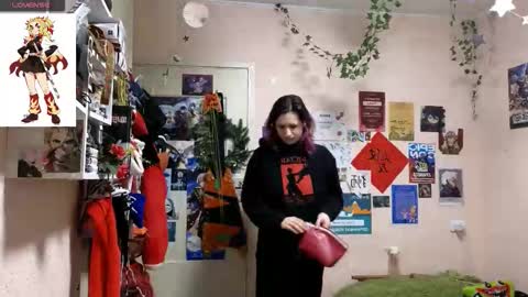 alex_howell online show from February 5, 8:35 pm