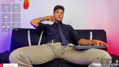 Snapshot of alex_lord_ chatting on January 6, 4:26 am i am Alex online show from January 6, 4:26 am