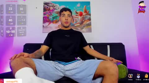 Snapshot of alex_lord_ chatting on February 17, 12:43 am i am Alex online show from February 17, 12:43 am